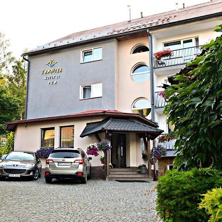솔리나 Osrodek Wypoczynkowy Tarnica B&B 외부 사진
