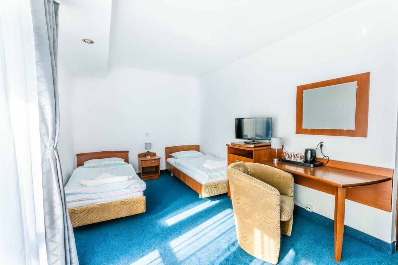 솔리나 Osrodek Wypoczynkowy Tarnica B&B 외부 사진