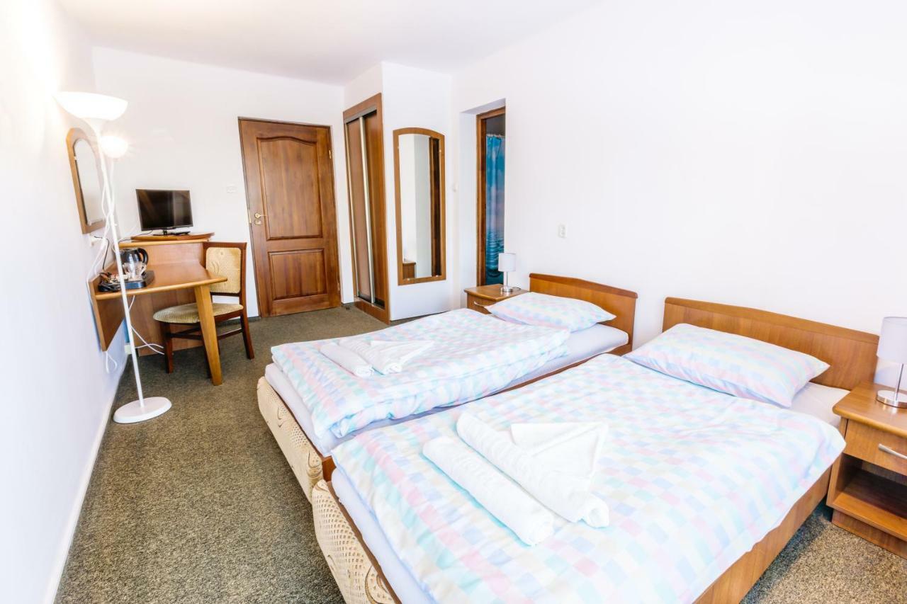 솔리나 Osrodek Wypoczynkowy Tarnica B&B 외부 사진