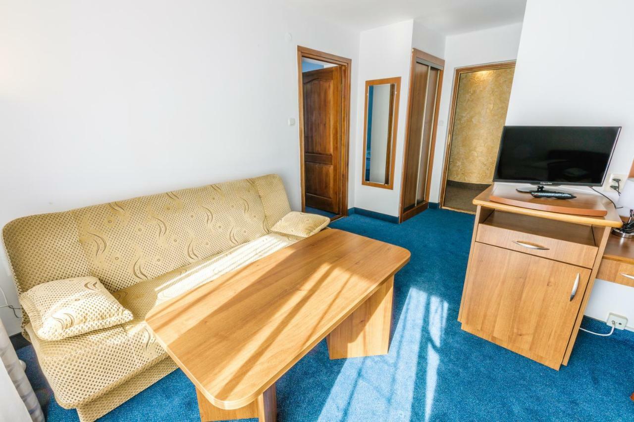 솔리나 Osrodek Wypoczynkowy Tarnica B&B 외부 사진