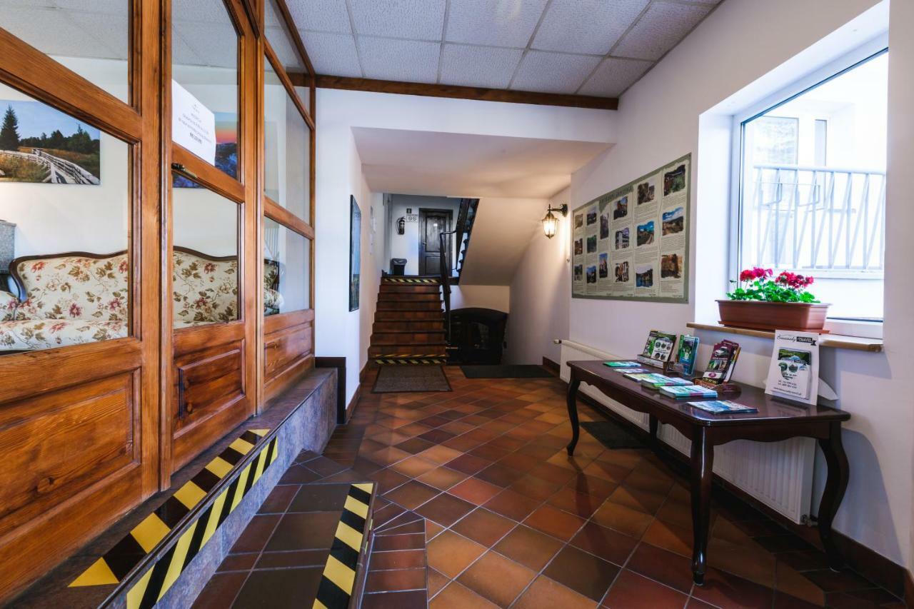 솔리나 Osrodek Wypoczynkowy Tarnica B&B 외부 사진