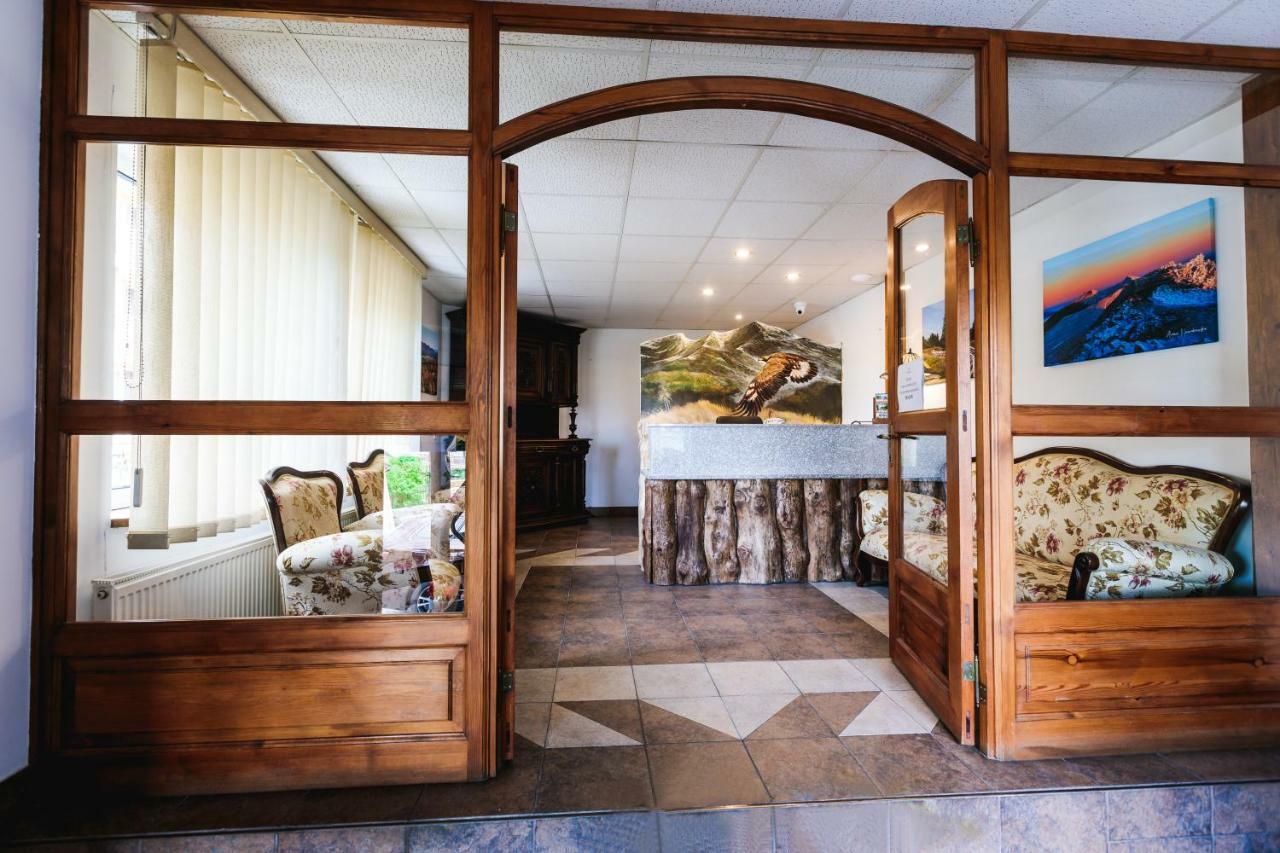 솔리나 Osrodek Wypoczynkowy Tarnica B&B 외부 사진